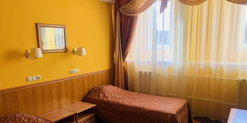 room_f2e849ca-fa37-43c5-a046-e4c634013c33.jpg