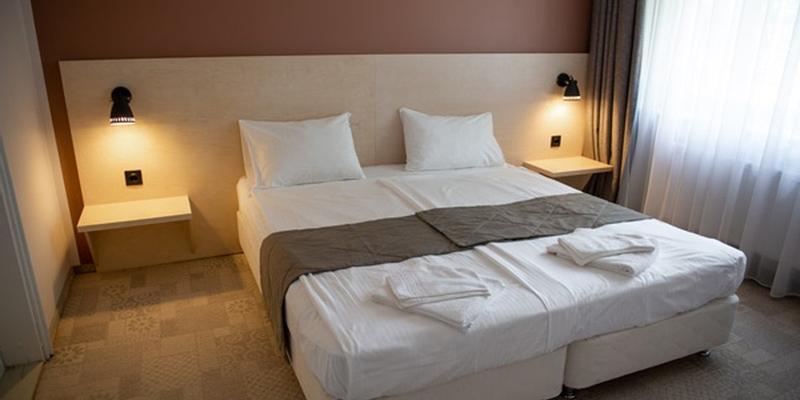 room_3fbc7ecc-329f-41ad-9574-8be3bc12cef5.jpg