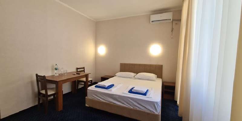 room_fc8b1c02-4bf0-4099-bf6c-791f94c6ef23