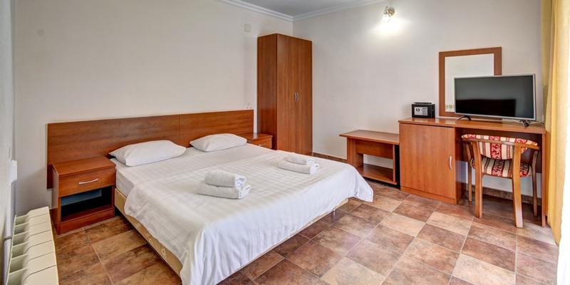 room_c108cc8b-fc4c-465c-815d-6841ec75c919