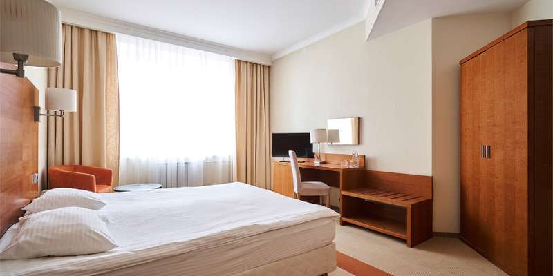 room_edbc36e1-bb79-4e60-865b-80838c459bca