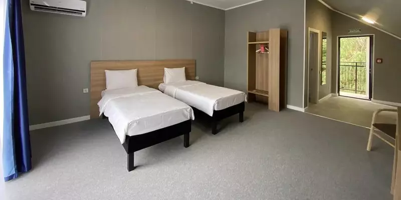 room_5e9d7378-7d98-429c-ae6e-77012af67d36