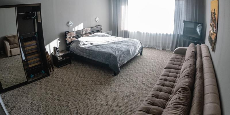 room_7e84f6d2-d0a0-442e-bcd9-db70dca72458.jpg