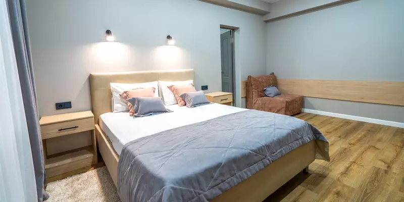 room_f5ab9ef8-d3e1-4f58-a31d-610c37d2d2d3