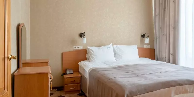 room_91de3af4-f615-4962-bd1c-b47edf650cc8.jpg