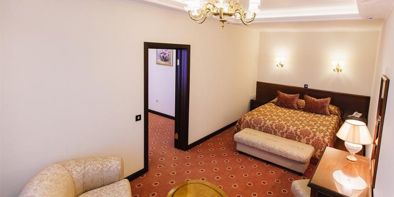 room_e1e53d72-c321-4174-a76e-14aeff627b46.jpg