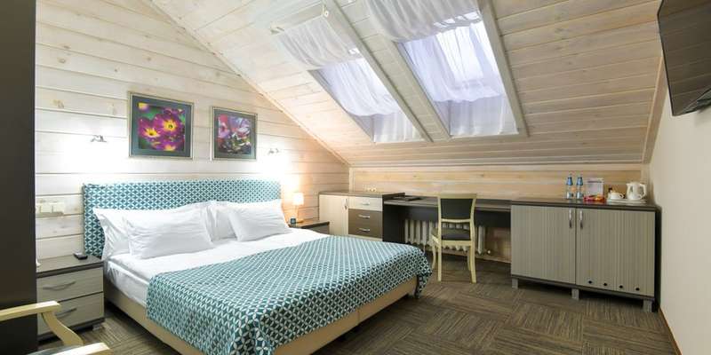room_76e959cc-efa7-4f97-8fc8-d8c45b2b3231.jpg