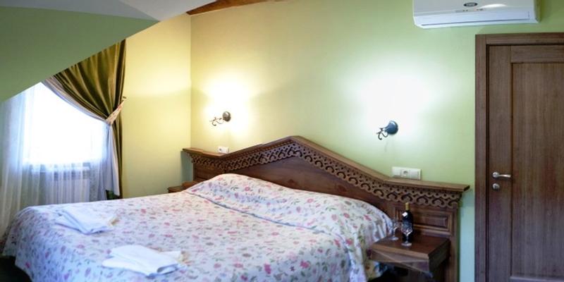 room_d3ebf913-0bf4-4b2f-8fc6-7d6d6de29c28.jpg