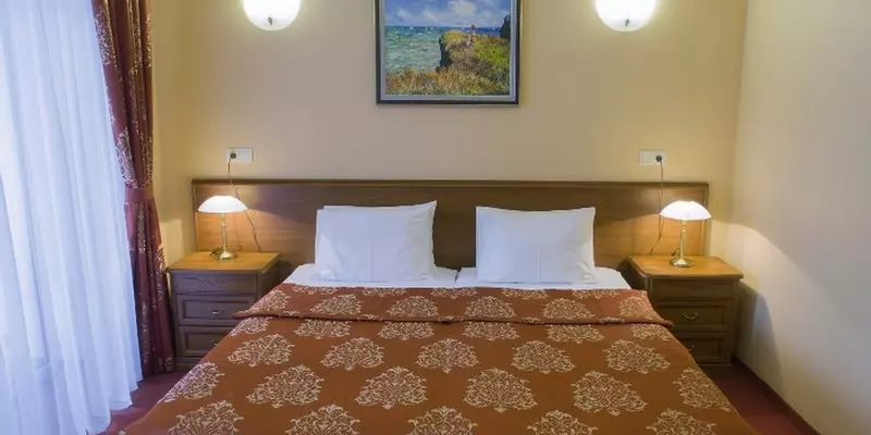 room_e65050bc-2369-4211-bd42-ca3bcd4a6d6e.jpg