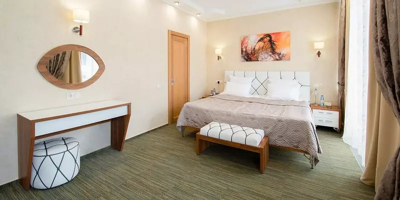 room_ca3e82db-50c6-477b-b6e7-ff39c4061bf4.jpg