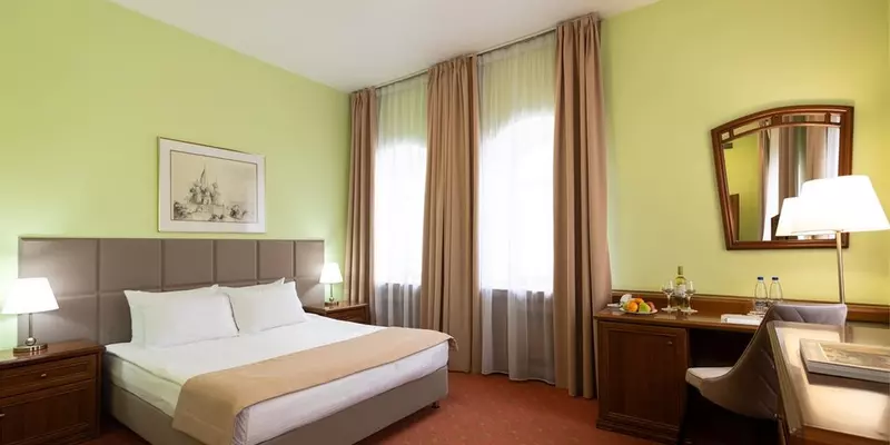 room_54d5b66a-4840-4c5f-a184-ef7ea5573edb.jpg