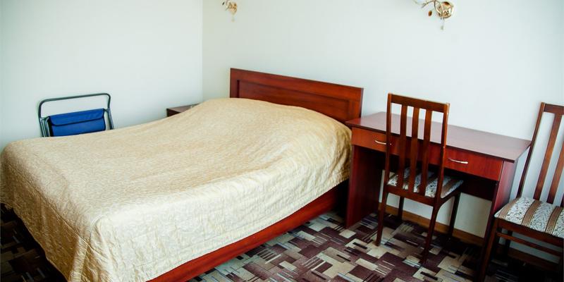 room_8d6a2c9e-0cec-4f97-ab0c-1ef778428ead