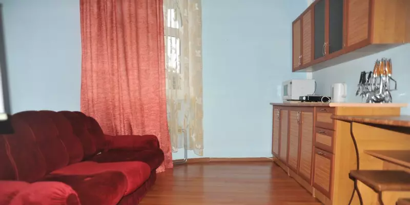 room_b5546435-c0f2-46c1-9b7a-c77df3d4011b.jpg