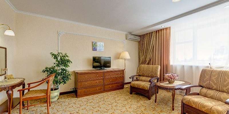 room_78851658-f588-46d0-a9d4-164f96d862ee.jpg