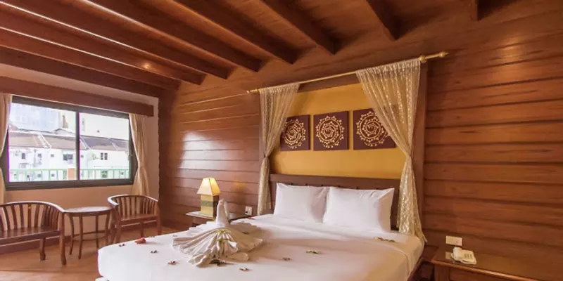 room_e57db0bc-7614-4b36-baa3-0ab28adfcf49