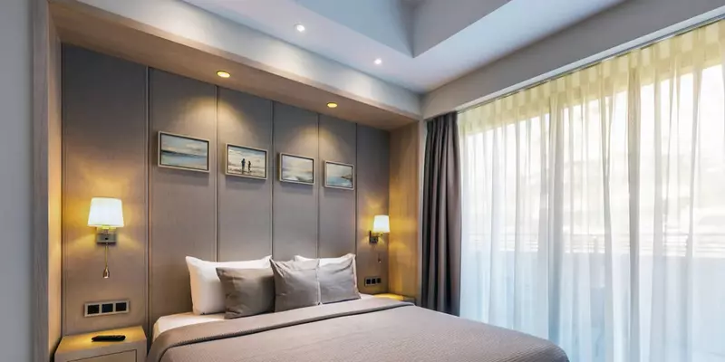 room_0cf78805-0016-42cb-adf5-8e2c0799694d
