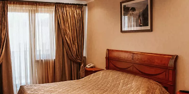 room_4bf98972-77d4-46fb-9e97-cb9f65a82833.jpg