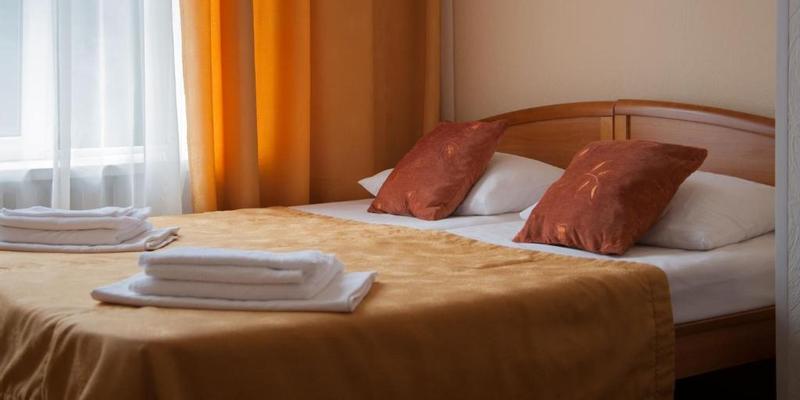 room_ef9db2ae-a415-48d8-bf75-3d1c25fe46b8.jpg