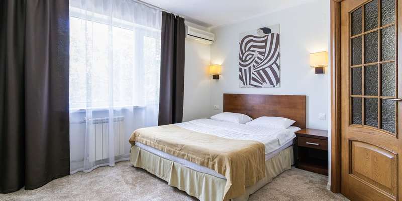 room_fe359acd-787e-4eb0-8fe2-05aa2a358d9f.jpg