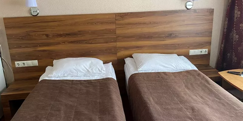 room_1c4deaf8-5931-4cfe-b0d2-d7304539b77d.jpg