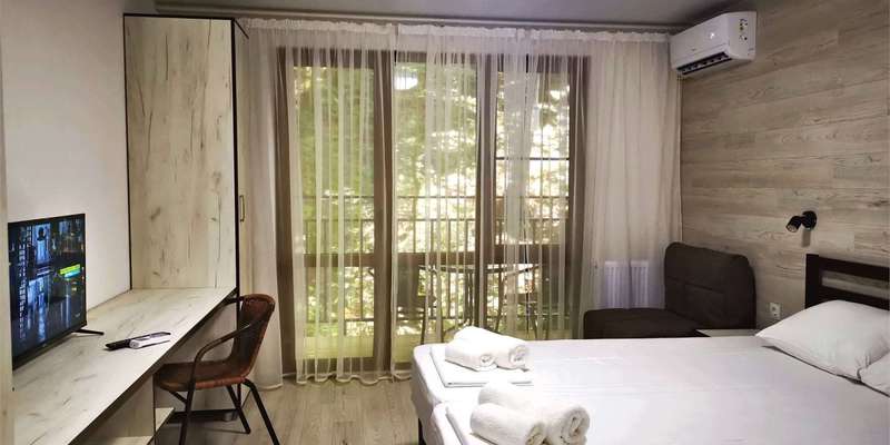 room_24c45dac-e0e6-4eda-840f-1c5776d9dfc4