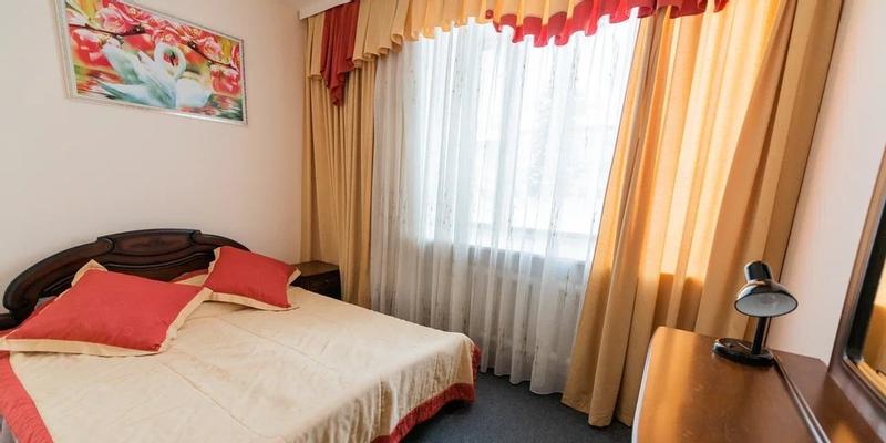 room_00c96d12-a052-46cf-a925-4a155c8f9aab.jpg