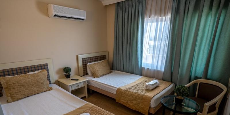 room_8196ebd3-23ef-4b46-b007-bb845be0050a