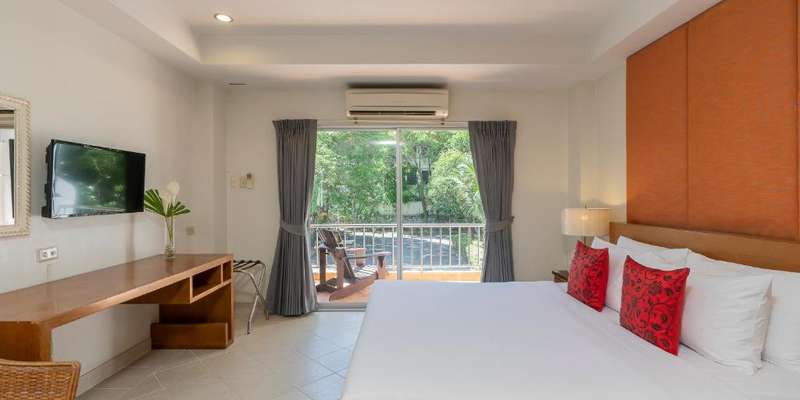 room_63db0516-0dc8-41a8-ace5-7a1eff6db9f7.jpg