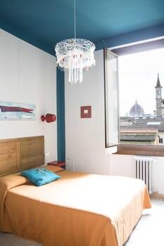 room_e525f633-8d2a-4795-a084-e05e82a5b5c4.jpg