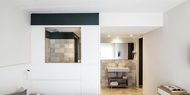 room_afe8d3f8-845c-425b-9c7b-c1a754ed67eb.jpg