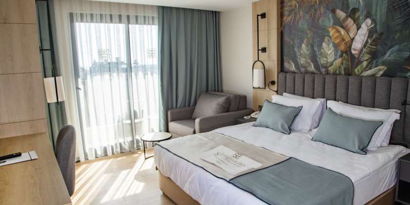 room_42d30b33-78da-44bd-a003-1a66deb61116