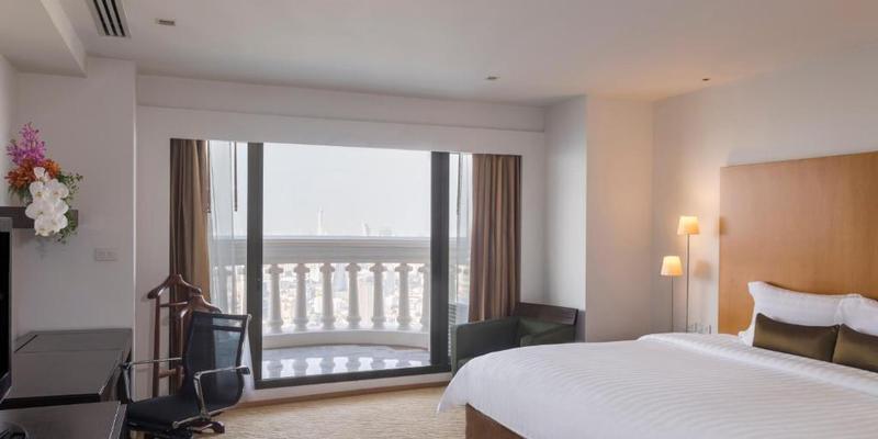 room_eaaf7bed-a20d-41d8-b3dc-4d8773452e36.jpg