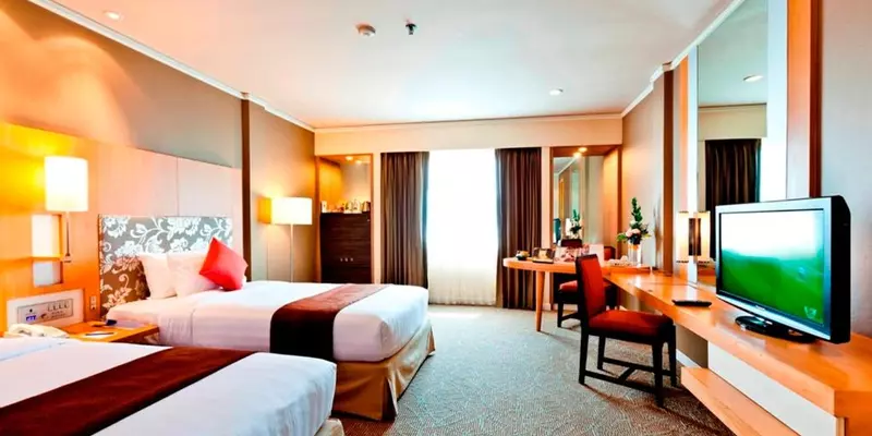 room_0ff1813d-ddc7-402c-90e0-39a6ed17dd44.jpg