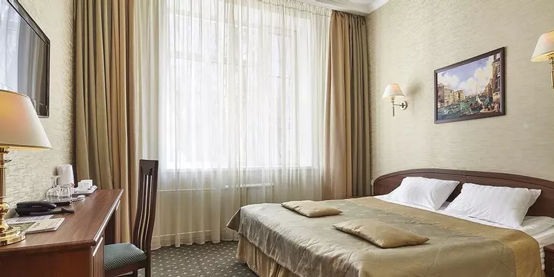 room_0a17e239-de67-40a7-9b46-4e81d4d491d3.jpg
