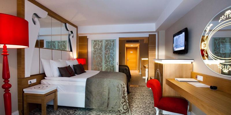 room_40c6aabe-5b83-4d16-a308-61d708e01c12