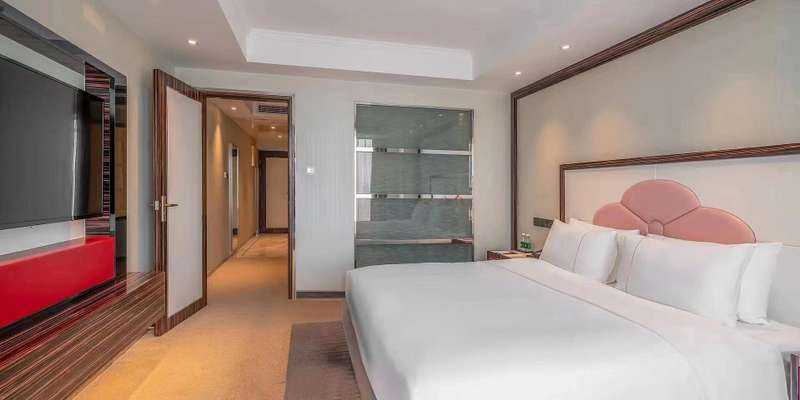 room_e757ff61-031f-469f-9fcd-379f2daeb65a.jpg