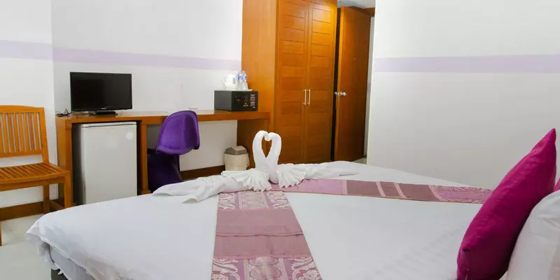 room_fd1ebe58-3b34-4652-91f0-725b22cee30a