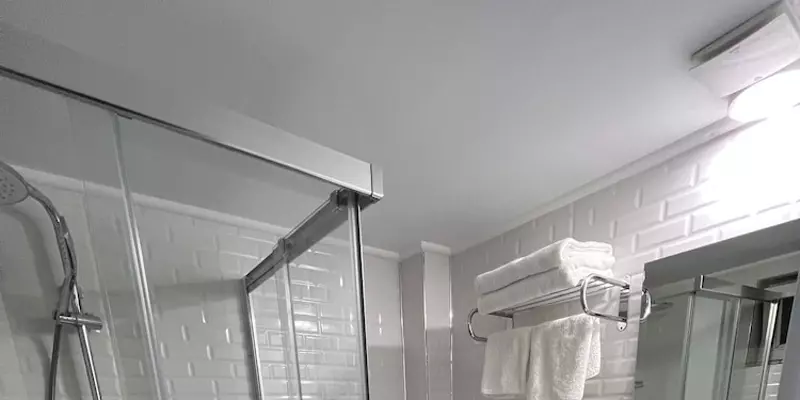 room_ec60e233-dfcc-4bc3-8f8f-d14ecaefbf26.jpg