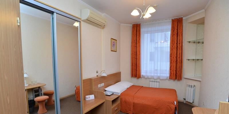 room_a2c4a29c-5eac-493b-abe0-69c74d384865.jpg