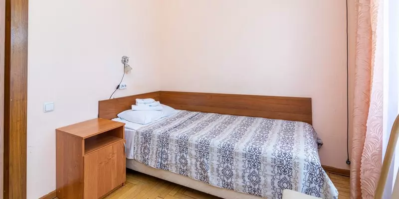 room_2ab466bf-dd89-4a68-a71c-67c0b19c2a44