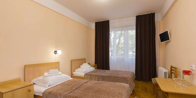 room_7d582916-199a-4ee0-bb27-bf0a4d1b5b51