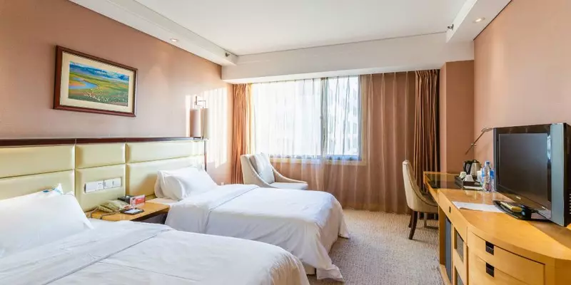 room_80ac43a2-7e71-402d-94d8-a6375fd2ab22