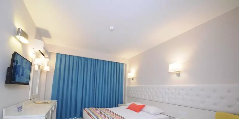 room_791702df-3157-4442-b9c1-7b3279ecaca0
