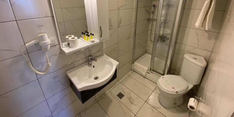 room_b480c746-8eee-4e6d-8b7b-6c966dfca88f.jpg