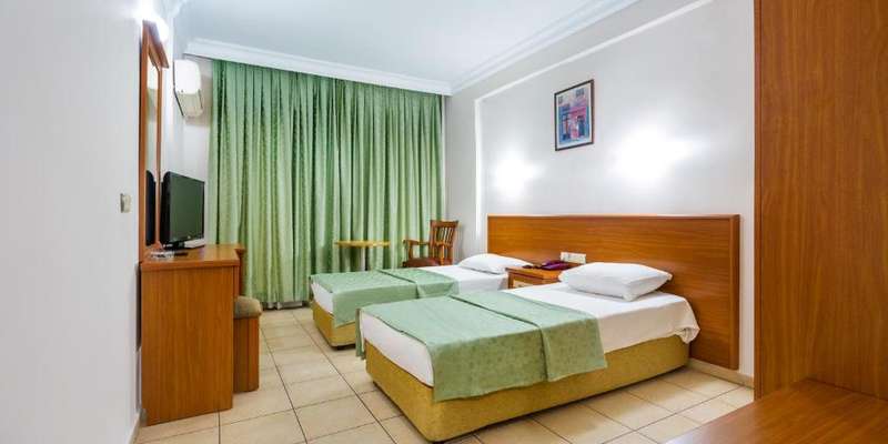 room_d607607f-8bb4-400b-a7a9-8cc2dd7eb0cc.jpg
