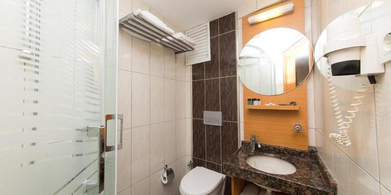 room_a68475ac-91a6-4277-82fd-adca3d6cdae1.jpg