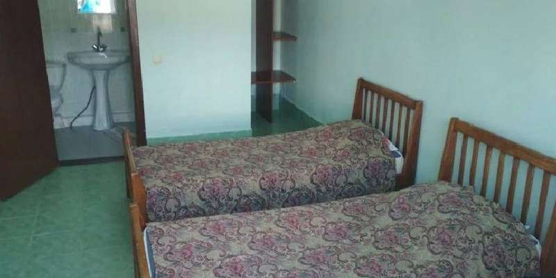room_a70a3a99-871c-4667-a3f0-9ce889a50e78