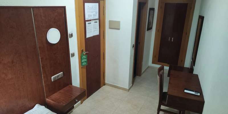 room_77a145c3-d6ae-4d5d-8812-4dde6fb62f1b.jpg