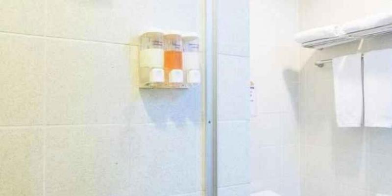 room_d7cb8f26-078c-4e3a-9a58-88e9d3288ae8.jpg
