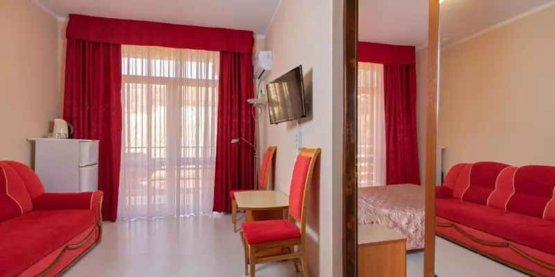 room_7ae56fe9-3ba0-4109-a52d-4a537aa376ae.jpg